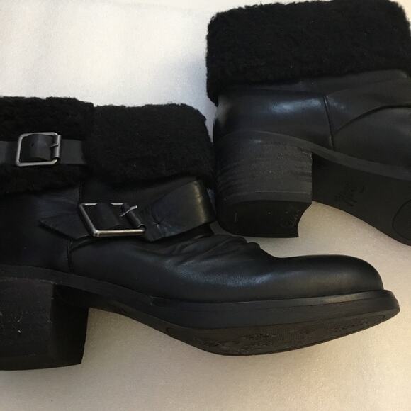 Tara M. Black Fur Booties - Picture 6 of 9